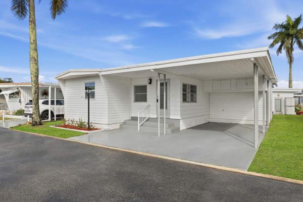 1965 CHAT Manufactured Home