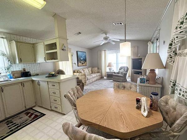 1993 Meri Manufactured Home