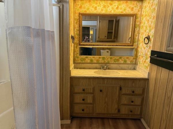 1971 SHER Manufactured Home