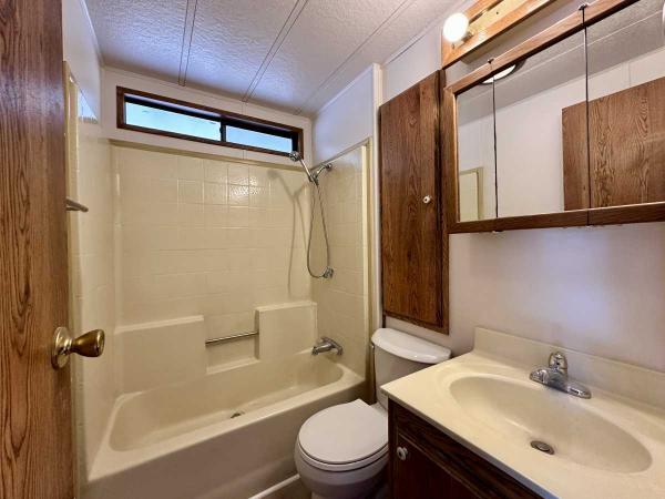 1987 Park Model Manufactured Home