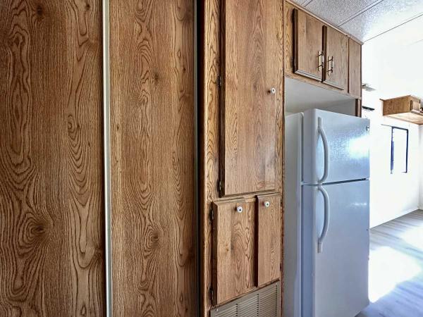 1987 Park Model Manufactured Home