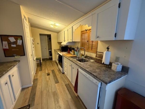 1988 HOME Manufactured Home