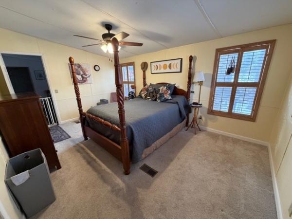 1988 HOME Manufactured Home