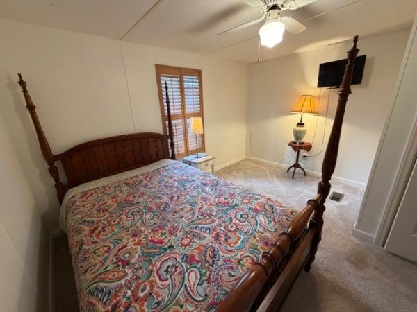 1988 HOME Manufactured Home