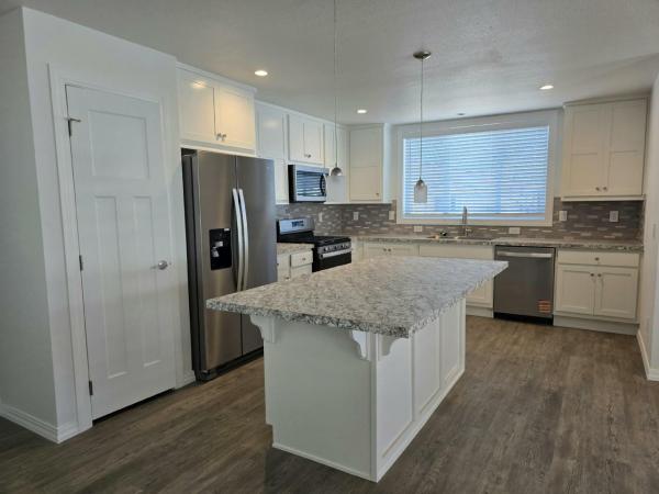 2025 Skyline Victory IP M203K Manufactured Home