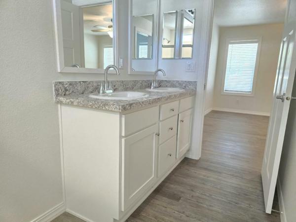 2025 Skyline Victory IP M203K Manufactured Home