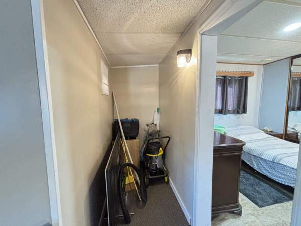 1988 Fleetwood Manufactured Home