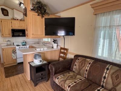 Photo 4 of 8 of home located at 600 S. Idaho Rd. #957 Apache Junction, AZ 85119