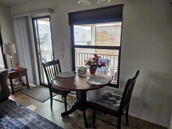 2006 Laurel Creek Manufactured Home