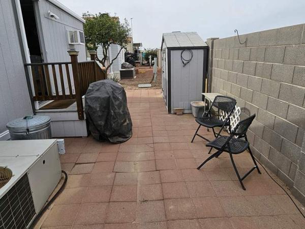 2006 Laurel Creek Manufactured Home