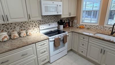 Photo 5 of 24 of home located at 9215 W Whooping Crane Path Homosassa, FL 34448