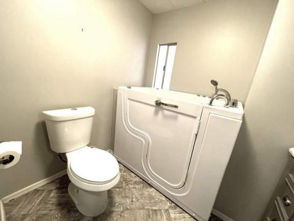 1972 No Manufactured Home