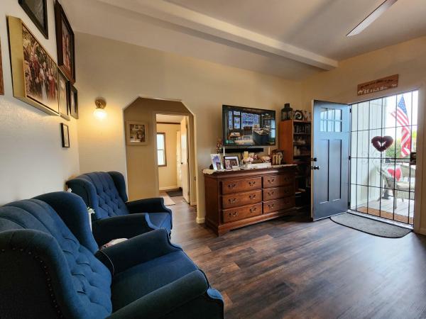 2002 CAVCO Mobile Home