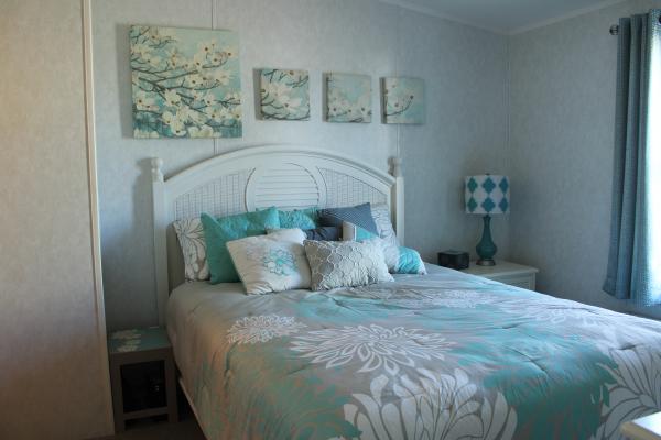 2003 Homes of Merit A1660Y_3 Mobile Home