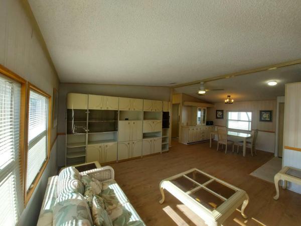 1987 Palm Harbor 3343A Manufactured Home