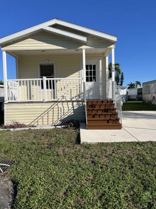 Photo 1 of 2 of home located at 10550 West State Rd 84 Lot #268 Fort Lauderdale, FL 33324