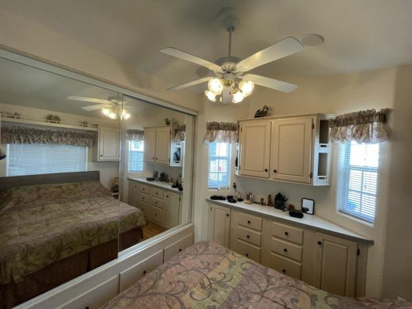 2000 Cavco Cavco Mobile Home