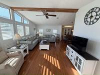 1985 PALM Manufactured Home