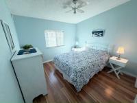 1985 PALM Manufactured Home