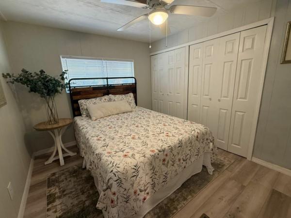 1976 CANY unknown Mobile Home