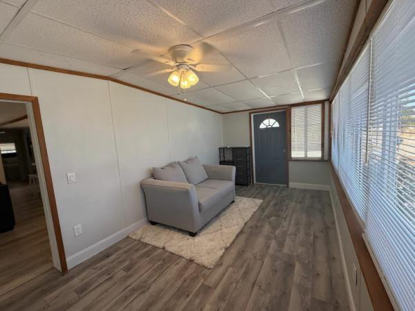 1976 CANY unknown Mobile Home