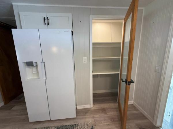 1976 CANY unknown Mobile Home