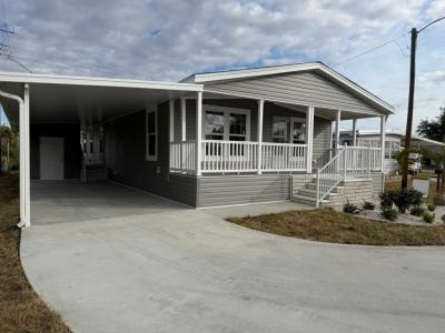 Photo 2 of 13 of home located at 79 5th Street West Nokomis, FL 34275