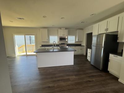 Photo 4 of 11 of home located at 13021 Dessau Rd #274 Austin, TX 78754