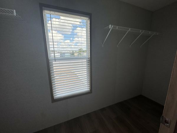 2026 Champion CHPR-3260H42P03 Mobile Home