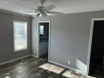 Photo 5 of 7 of home located at 10201 W Beaver St #85 Jacksonville, FL 32220