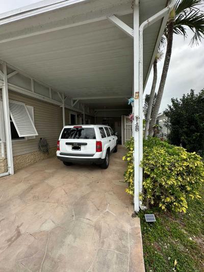 Photo 2 of 67 of home located at 3321 NW 66th St Coconut Creek, FL 33073