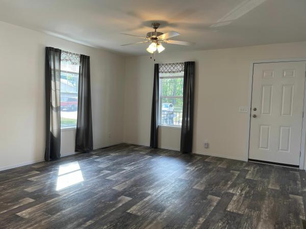 2021 Schult Revolution Mobile Home