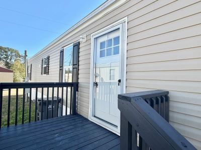 Photo 3 of 23 of home located at 204 Linda #Ln204 Conroe, TX 77301