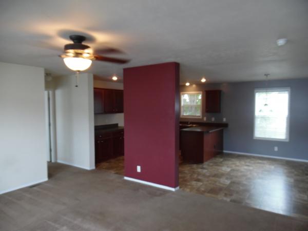 2011 Crest 81SUN28523 Mobile Home