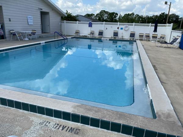 2022 Champion - Lake City Maitland Mobile Home