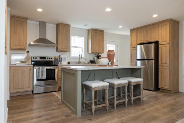 Photo 1 of 2 of home located at 1230 S. Pike E. Lot 47 Sumter, SC 29153