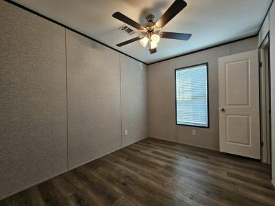 Photo 4 of 10 of home located at 527 Suwanee Drive North Fort Myers, FL 33917