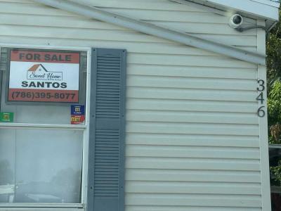 Photo 2 of 105 of home located at 6800 NW 39th Ave, Lot 346 Coconut Creek, FL 33073