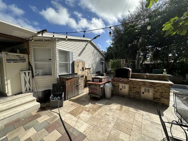 2000 WINN Manufactured Home