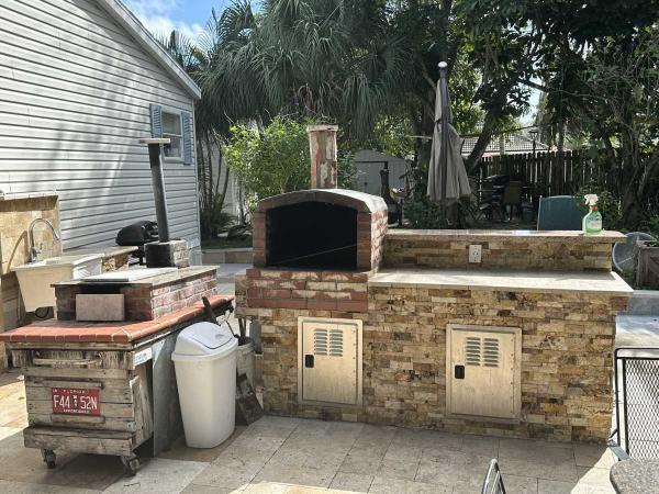 2000 WINN Manufactured Home