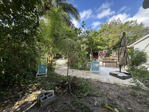 2000 WINN Manufactured Home