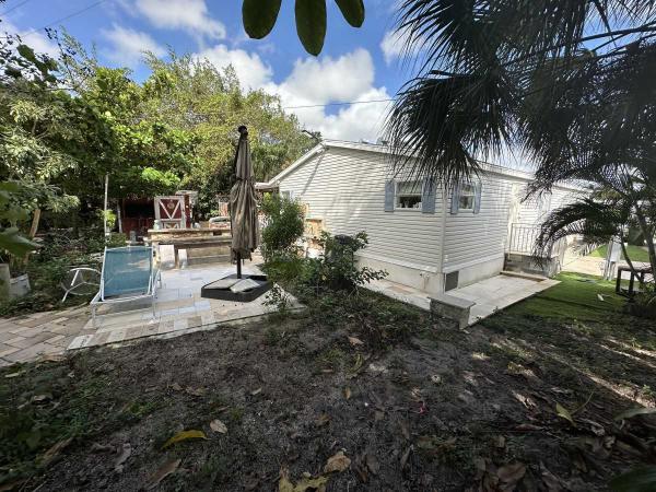 2000 WINN Manufactured Home