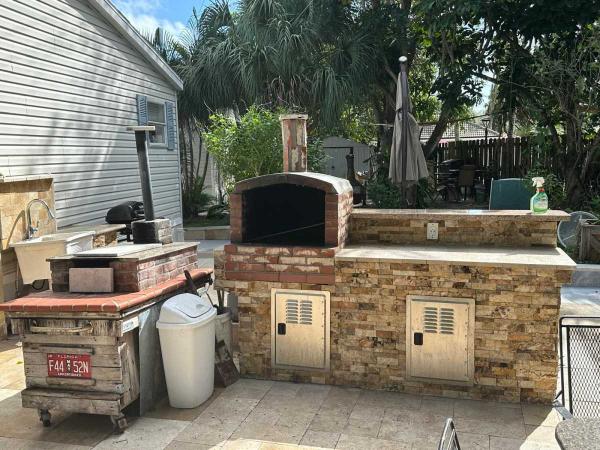 2000 WINN Manufactured Home