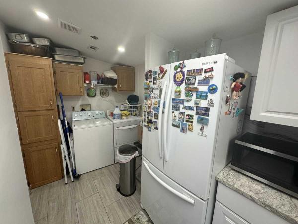 2000 WINN Manufactured Home