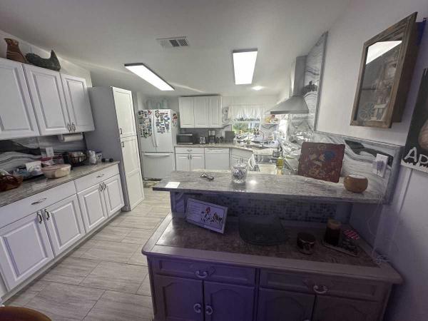 2000 WINN Manufactured Home