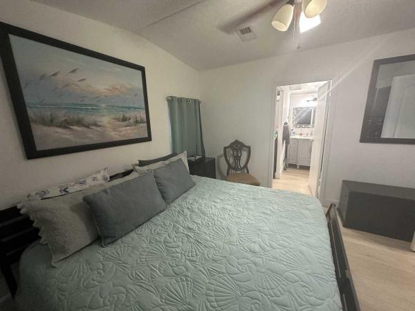 2000 WINN Manufactured Home