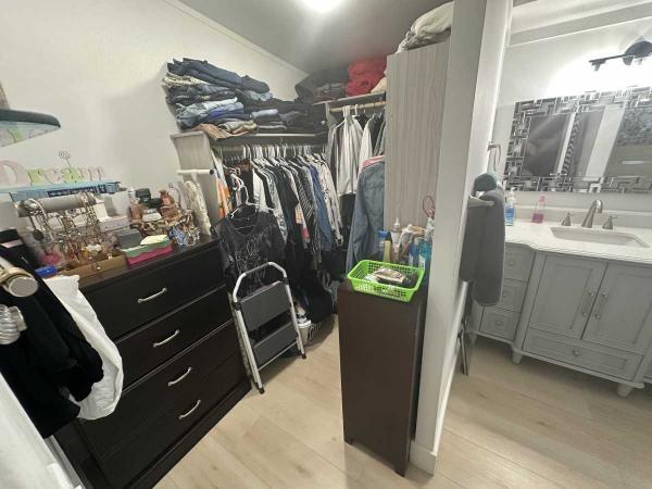 2000 WINN Manufactured Home