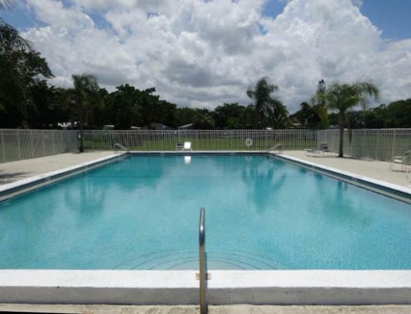 2000 WINN Manufactured Home