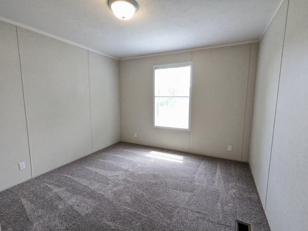 2022 Clayton American Made 5628-560  Home