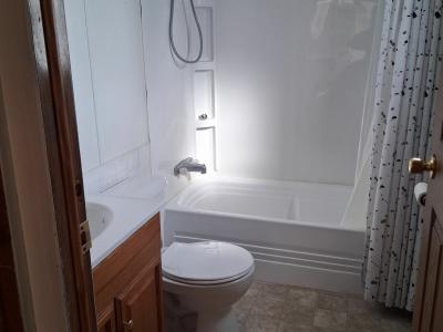 Photo 4 of 9 of home located at 10340 Midland Road Lot #42 Freeland, MI 48623